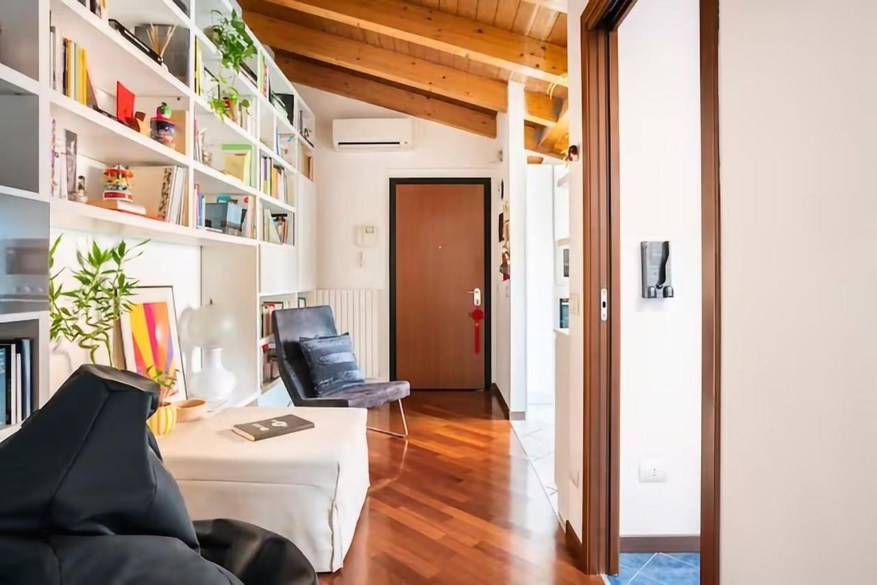 Le Domus Milano_Attic With Terrace Apartment Luaran gambar